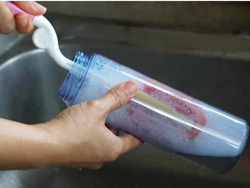 The Best Ways to Clean Water Bottles: A Complete Guide